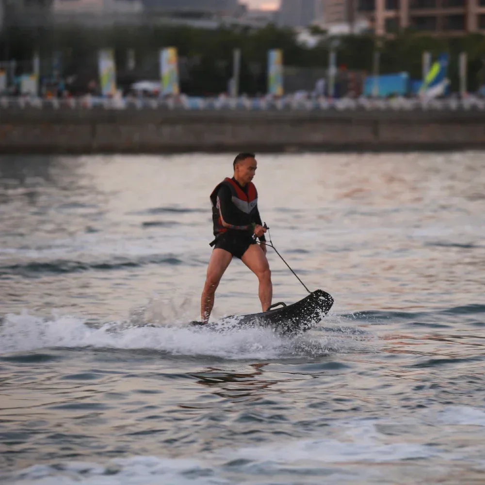 H5-F Type Unisex Jet Surfboard - Aquatic Sports Types recensione e prezzo